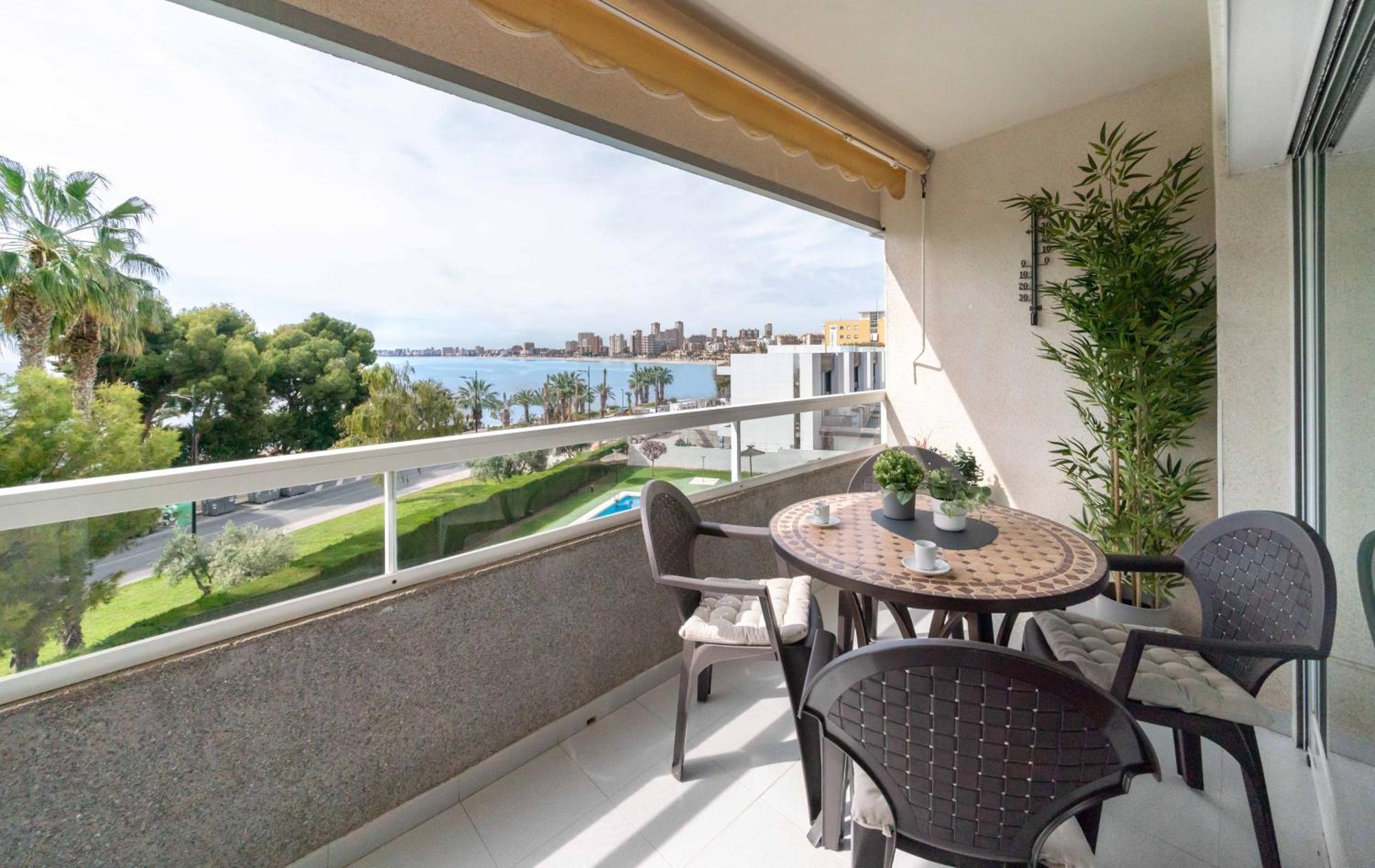 B L U E: Muchavista Sea View Apartment El Campello Exteriér fotografie